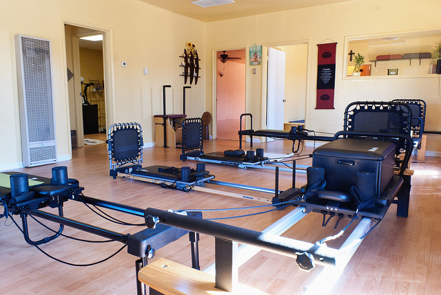 Pilates Reformer Studio