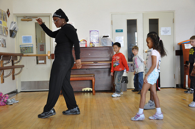 dance-teacher-demonstrating-steps